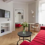 Native Potebni 8 Apartman *