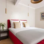 Apartman Native Potebni 8
