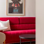 Native Potebni 8 Apartman *
